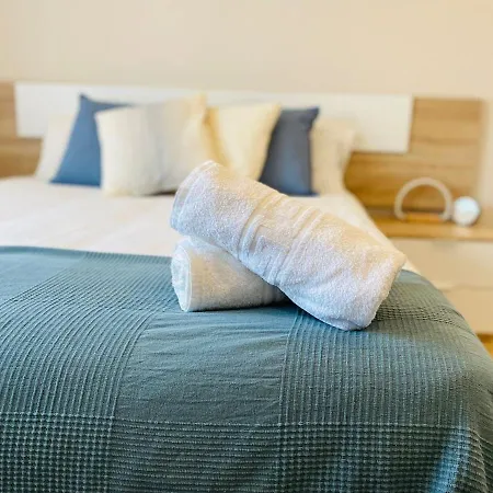 Apartment Moderno Con Vistas Al Mar -benalmadena *